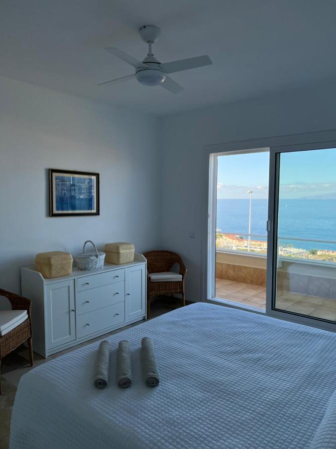 Luxury House With 3 Bedrooms, Sea Wiew And Swimming Pool In A Quiet Residence プエルト・デ・サンティアゴ エクステリア 写真